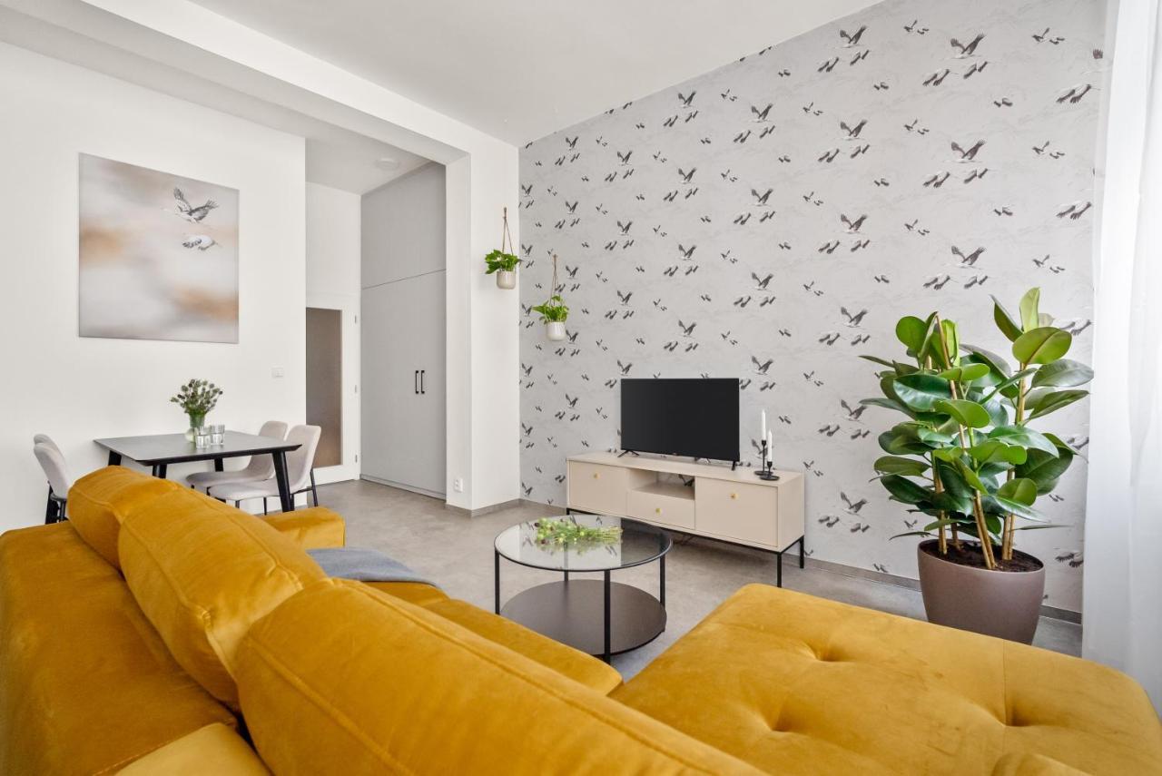 Enjoy Downtown Boutique Apartments #13 By Goodnite Cz เบอร์โน ภายนอก รูปภาพ