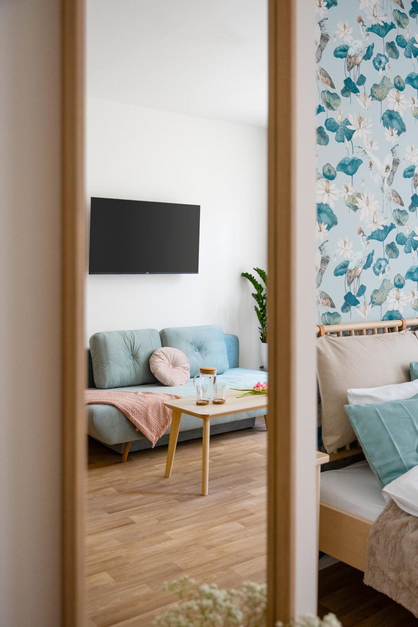 Enjoy Downtown Boutique Apartments #13 By Goodnite Cz เบอร์โน ภายนอก รูปภาพ